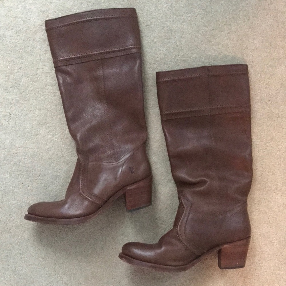 Frye boots size 8.5